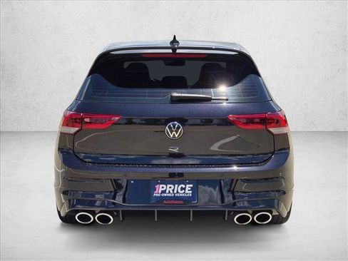 Used 2023 Volkswagen Golf R AWD/4WD image 7