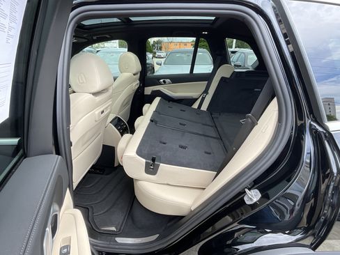 Certified 2022 BMW X5 sDrive40i w/ Premium Package RWD image 29