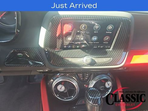 Used 2021 Chevrolet Camaro LT image 21