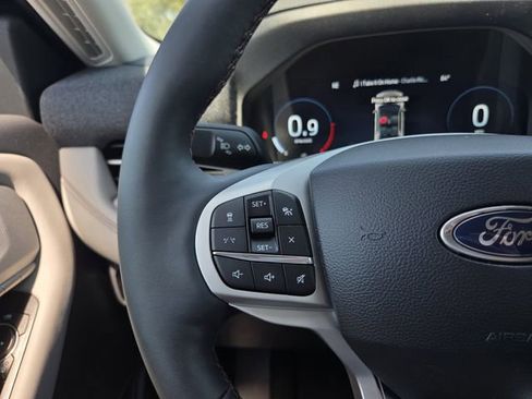 New 2026 Ford Explorer Active w/ Active Comfort Package RWD image 21