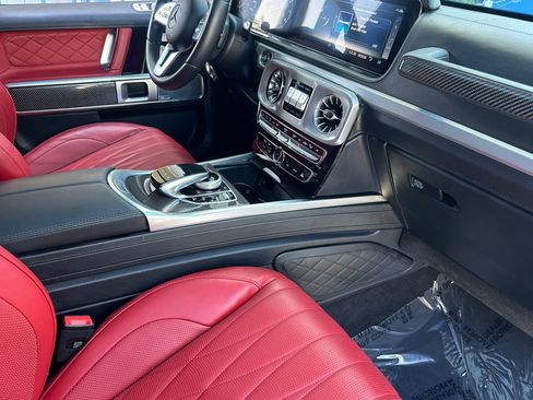 Certified 2022 Mercedes-Benz G 550 image 33