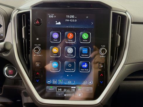 Used 2025 Subaru Crosstrek 2.0i Premium image 16