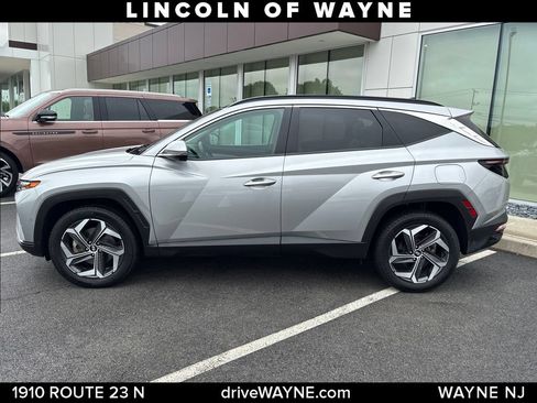 Used 2023 Hyundai Tucson Limited AWD/4WD image 2