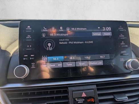 Used 2022 Honda Accord Sport image 12