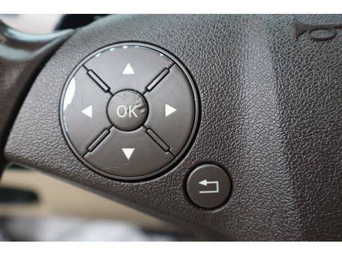 Used 2011 Mercedes-Benz E 350 Sedan image 13