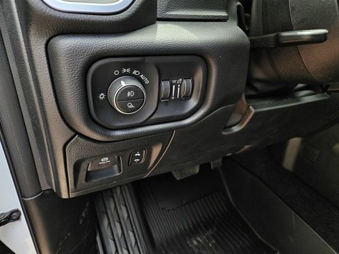New 2026 RAM 1500 2WD Crew Cab image 14