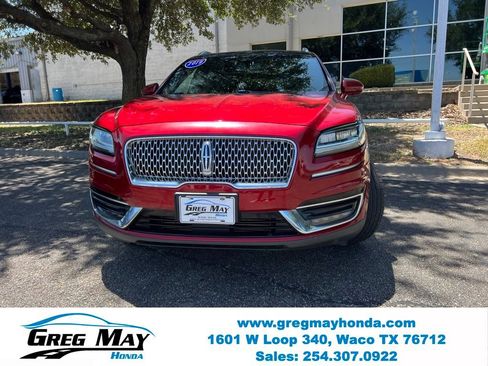 Used 2019 Lincoln Nautilus Select w/ Cargo Utility Package FWD image 2