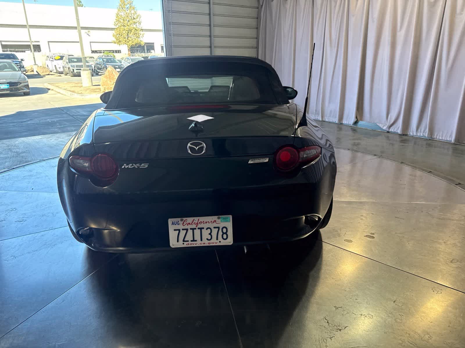 Used 2016 MAZDA MX-5 Miata Grand Touring RWD image 6