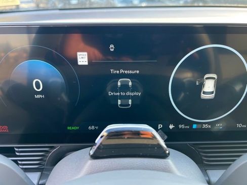 New 2026 Hyundai Ioniq 5 SE image 20