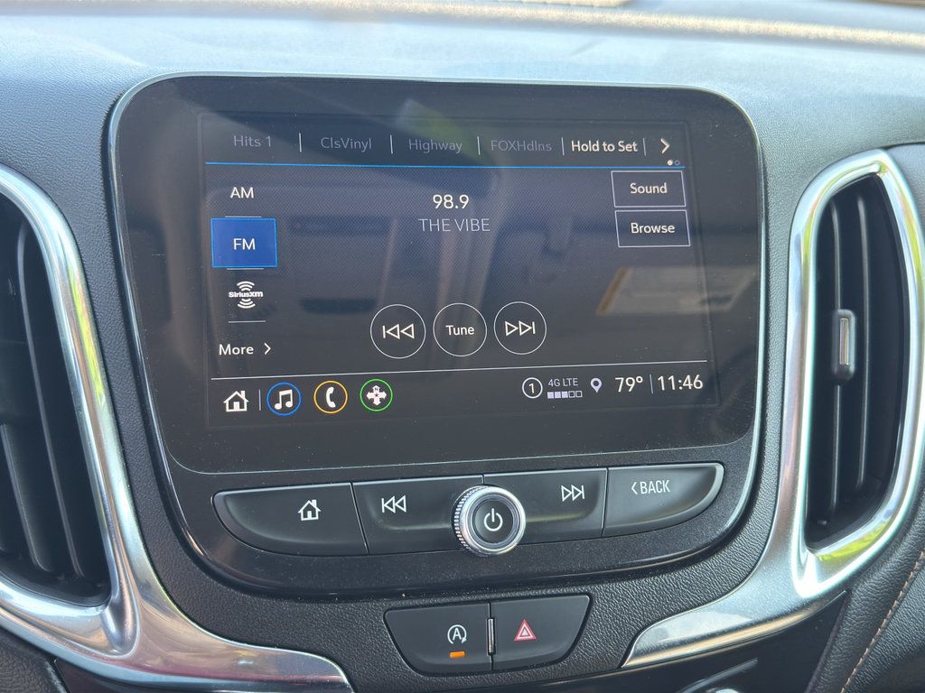 Used 2024 Chevrolet Equinox Premier AWD/4WD image 21