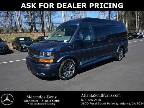 Used 2023 Chevrolet Express 2500 Conversion Van image 1