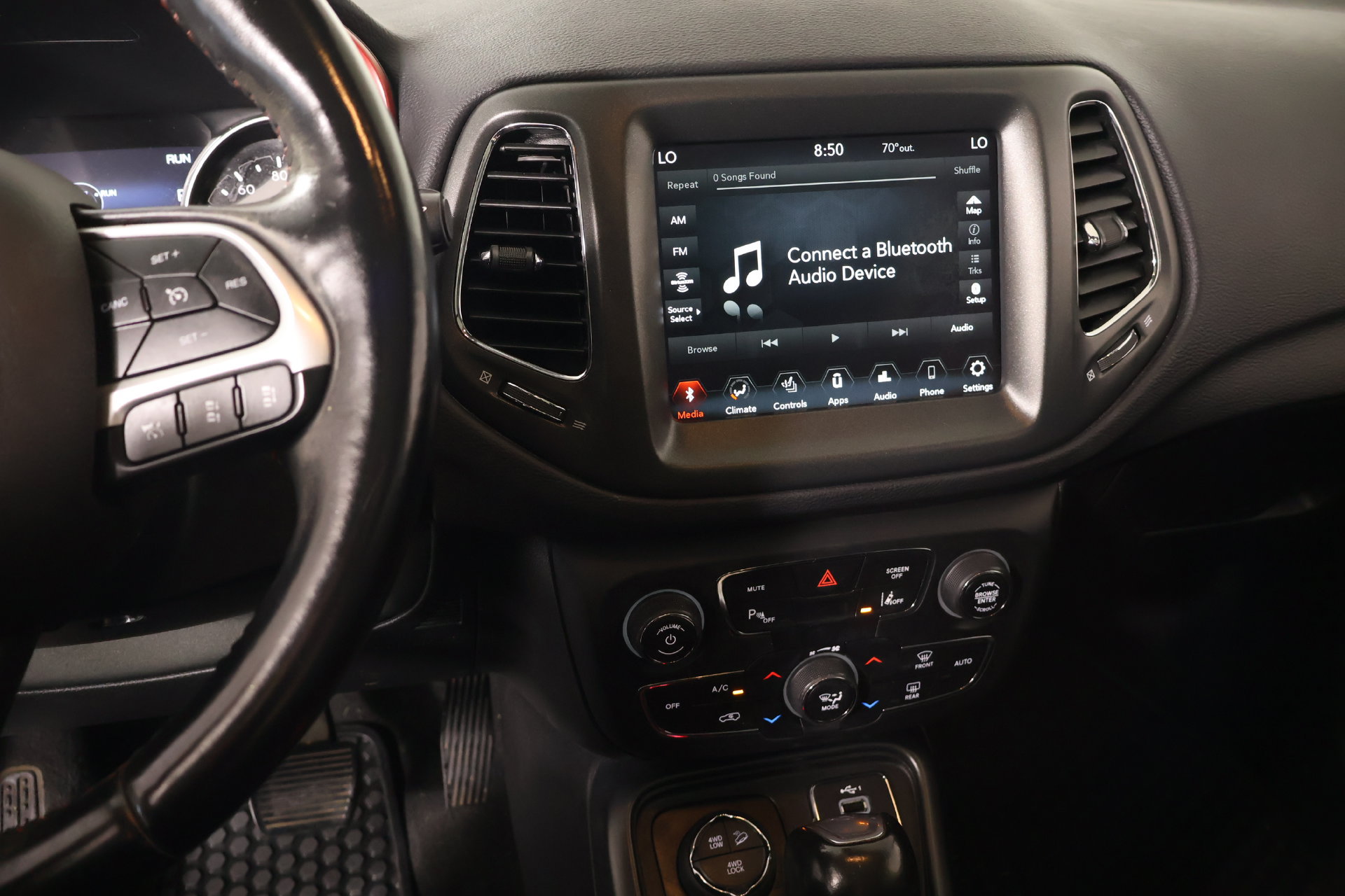 Used 2021 Jeep Compass Trailhawk w/ Sun and Sound Group AWD/4WD image 5