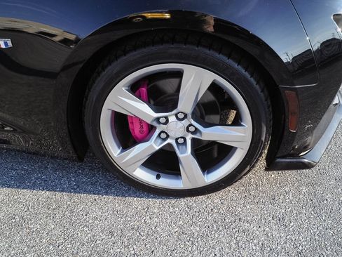 Used 2016 Chevrolet Camaro SS RWD image 36