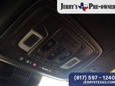 Used 2023 GMC Sierra 1500 AT4 w/ AT4 Premium Package AWD/4WD image 14
