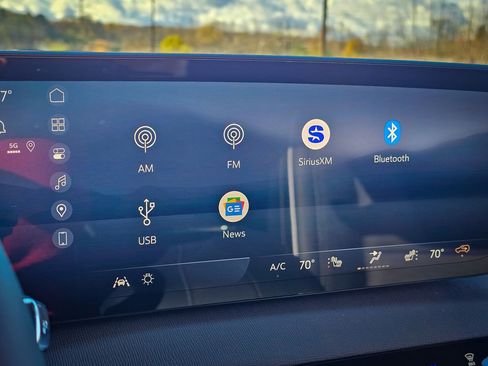 New 2026 Buick Enclave Sport Touring w/ Power Package image 25