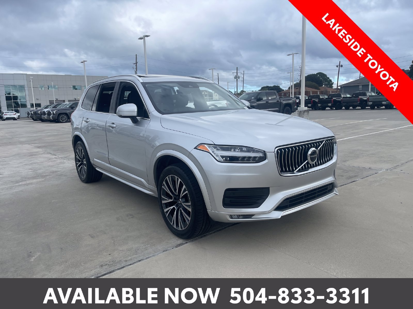 Used 2022 Volvo XC90 T5 Momentum w/ Protection Package Premier FWD image 7