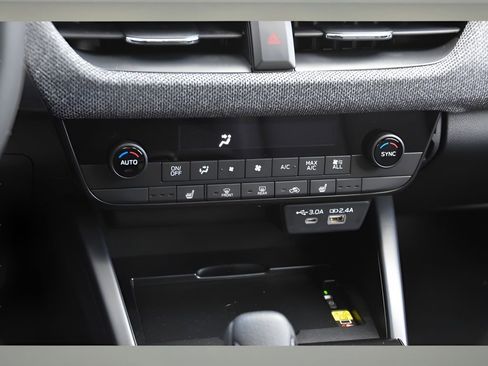 New 2026 Subaru Outback Limited w/ Premium/Limited Plus Package image 36