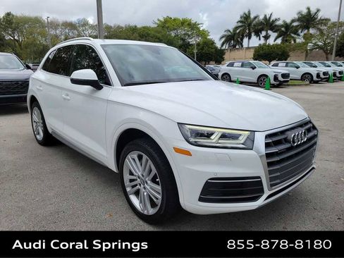 Used 2019 Audi Q5 Premium Plus w/ Premium Plus Package image 2