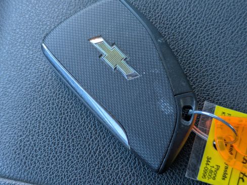 Used 2023 Chevrolet Silverado 1500 LT Trail Boss w/ Protection Package image 21