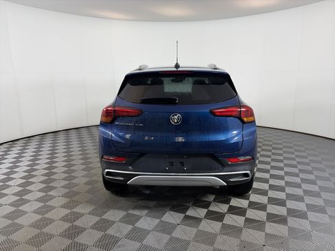 Used 2020 Buick Encore GX Essence FWD image 4