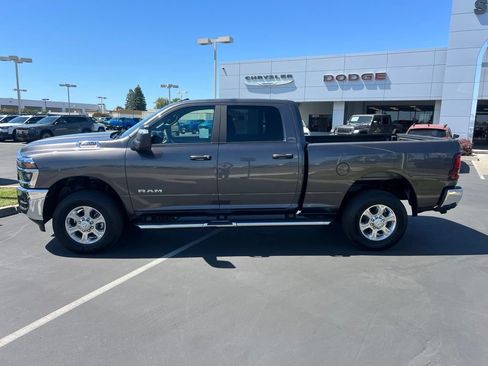 Used 2026 RAM 2500 Big Horn AWD/4WD image 30