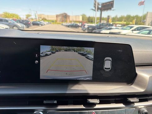 Used 2025 Kia Telluride S AWD/4WD image 26