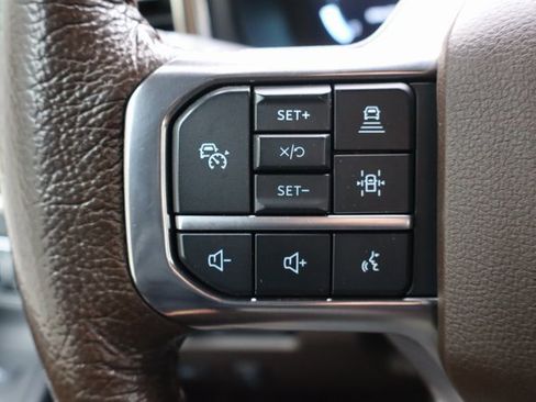 Used 2023 Ford F350 King Ranch w/ Chrome Package image 28