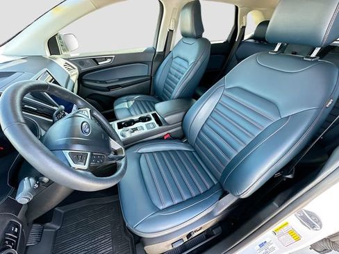 Used 2024 Ford Edge SEL w/ Sport Appearance Package AWD/4WD image 19