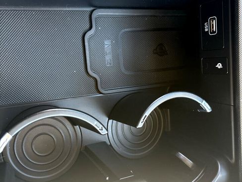 Used 2020 Hyundai Palisade Limited image 16