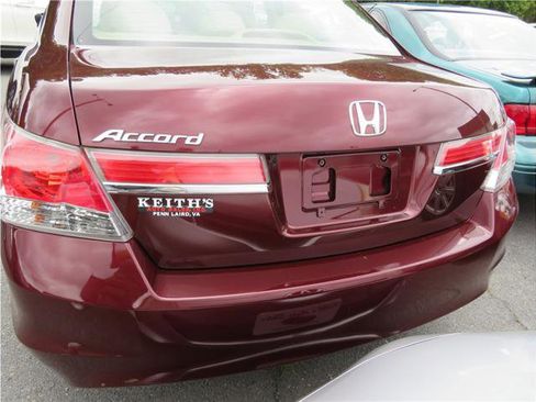 Used 2011 Honda Accord LX image 16