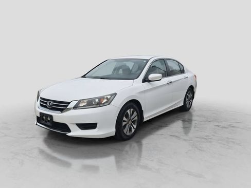 Used 2013 Honda Accord LX image 4