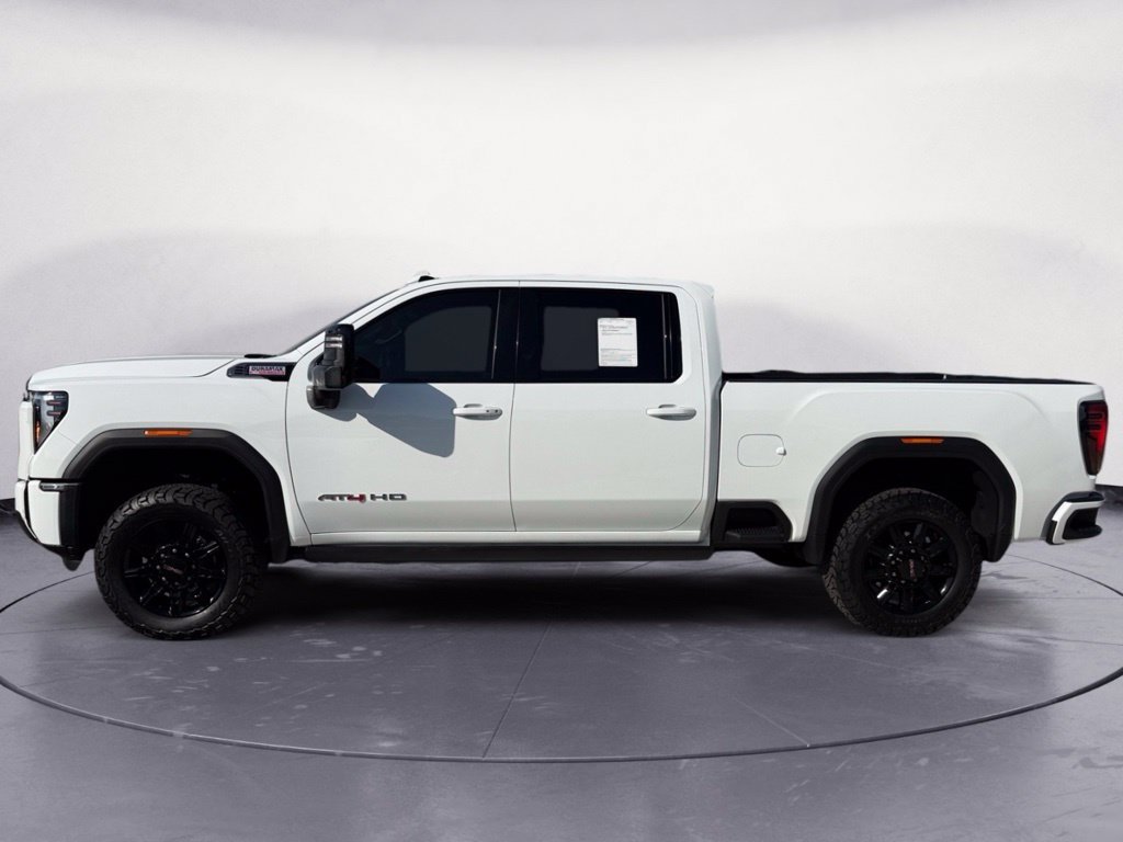 Used 2026 GMC Sierra 2500 AT4 w/ AT4 Premium Plus Package AWD/4WD image 2