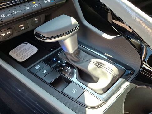 New 2026 Hyundai Elantra Limited w/ Cargo Package image 7