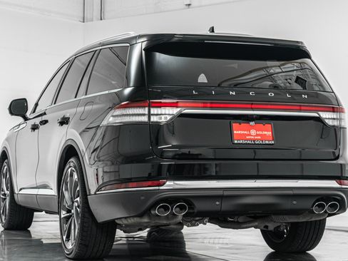 Used 2021 Lincoln Aviator Reserve w/ Equipment Group 202A AWD/4WD image 7