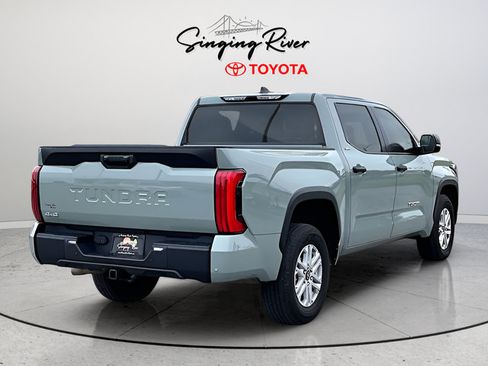 Used 2025 Toyota Tundra SR5 w/ SR5 Convenience Package AWD/4WD image 6