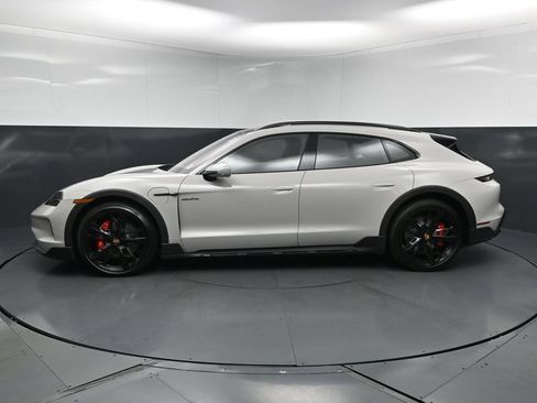 New 2026 Porsche Taycan 4S AWD/4WD image 2