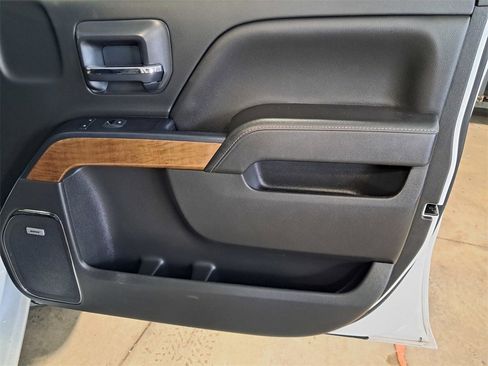 Used 2018 Chevrolet Silverado 1500 LTZ w/ Sport Package image 13