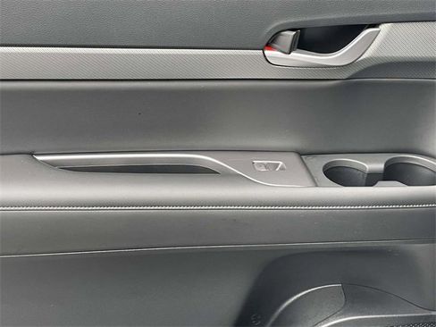 Used 2025 Hyundai Palisade SEL image 25