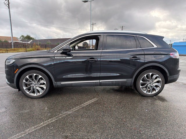 Used 2022 Lincoln Nautilus Reserve w/ Equipment Group 201A FWD image 6