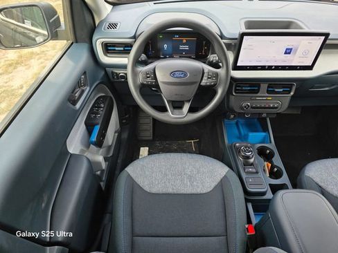 New 2026 Ford Maverick XLT FWD image 12