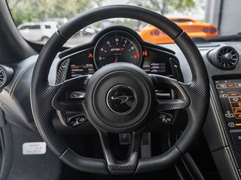 Used 2016 McLaren 675LT Coupe image 10
