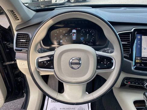 Used 2017 Volvo XC90 T6 Momentum w/ Vision Package AWD/4WD image 13