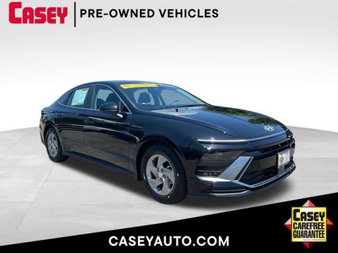 Used 2026 Hyundai Sonata SE FWD image 1
