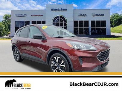 Used 2021 Ford Escape SE w/ SE Sport Appearance Package