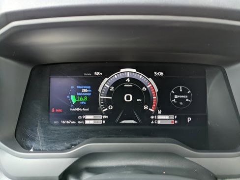 Used 2025 Toyota Tundra Limited image 27