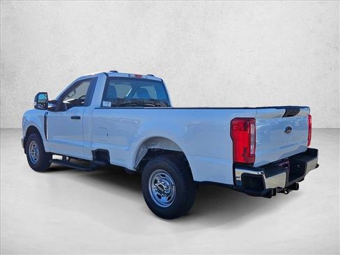 New 2026 Ford F250 XL w/ XL Chrome Package image 9