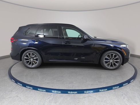 New 2026 BMW X5 xDrive50e w/ M Sport Package AWD/4WD image 4