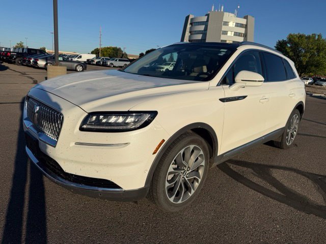 Used 2022 Lincoln Nautilus Reserve w/ Equipment Group 201A FWD image 6