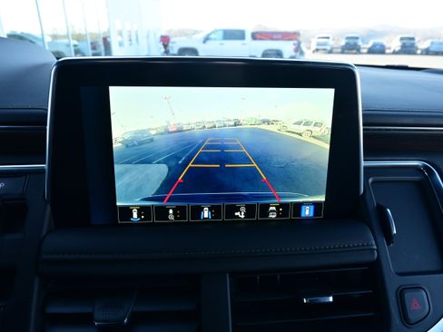 Used 2024 Chevrolet Tahoe High Country image 32