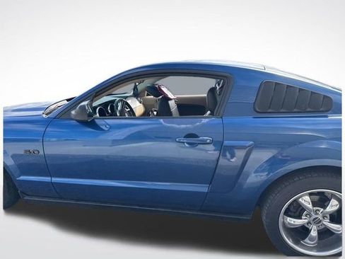 Used 2008 Ford Mustang GT Premium RWD image 9